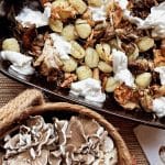 Traybake van gnocchi met paddenstoelen