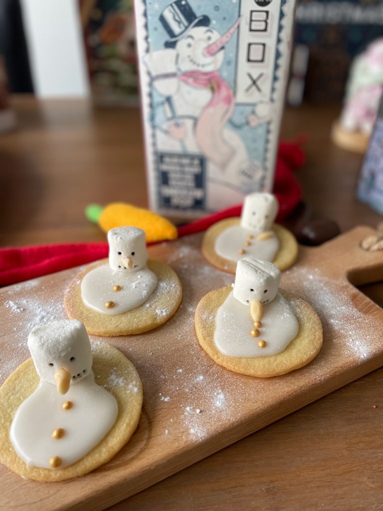 Melted snowman cookies